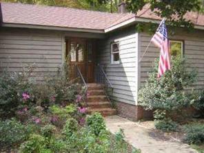 6498 Forney Hill Rd., Denver, NC 28037