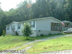 109 Powderhorn Dr, Waynesville, NC 28786