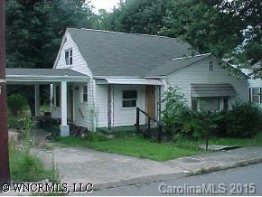 275 Westwood Cir., Waynesville, NC 28786