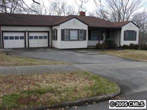 538 Margaret Dr., Statesville, NC 28677