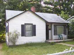 1104 Meeting St., Statesville, NC 28677