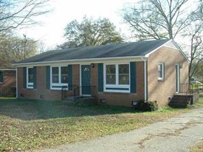 204 Crescent Ct., Lincolnton, NC 28092
