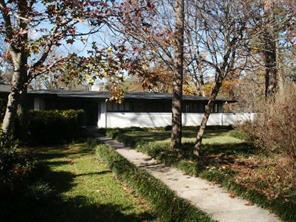 2535 Cloister Dr., Charlotte, NC 28211