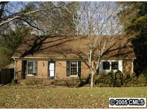 5421 Coburg Ave., Charlotte, NC 28215