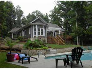 15638 Oxydendrum Hill Rd., Davidson, NC 28036