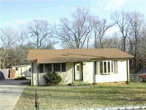 1007 Hull St., Statesville, NC 28677