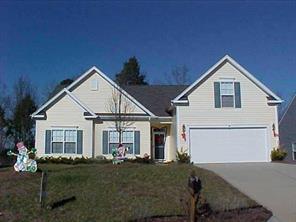 1718 Moss Creek Dr., Harrisburg, NC 28075