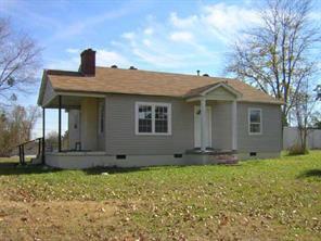 5213 Airport Dr., Charlotte, NC 28208