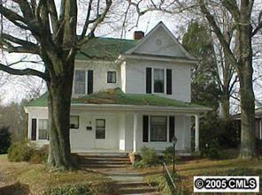 318 W Wilson Ave., Mooresville, NC 28115