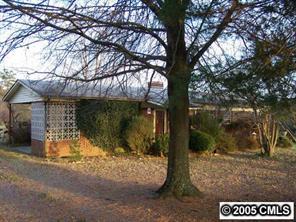 151 Hicks Creek Rd., Troutman, NC 28166