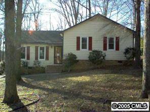 106 Gwyne Ave., Wingate, NC 28174
