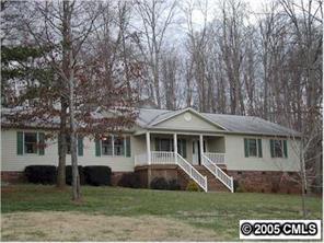 7041 Forest Manor Dr., Denver, NC 28037