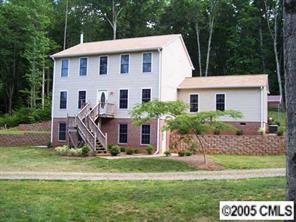 9841 Harvest Ln., Davidson, NC 28036