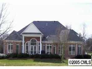 18500 River Ford Dr., Davidson, NC 28036