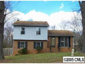 220 Stone Post Rd., Charlotte, NC 28217