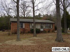 10651 Stonewall Dr., Huntersville, NC 28078