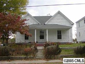 225 NW Academy Ave., Concord, NC 28025