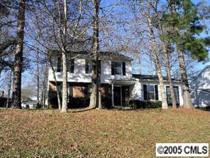 5729 Running Wood Ln., Charlotte, NC 28215