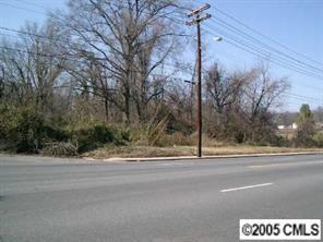 2537 Rozzelles Ferry Rd., Charlotte, NC 28208