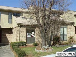 7922 Charter Oak Ln., Charlotte, NC 28226