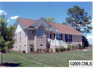 1108 Blueberry Ln., Charlotte, NC 28226