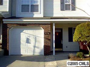 926 Pelican Bay Dr., Pineville, NC 28134