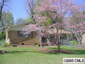 6109 Eagle Peak Dr., Charlotte, NC 28214