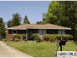 6811 Bonita Vista Ln., Charlotte, NC 28227