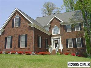 135 Foxfield Park Dr., Mooresville, NC 28115