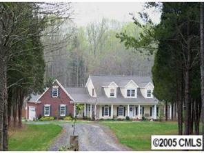 9745 Harvest Ln., Davidson, NC 28036