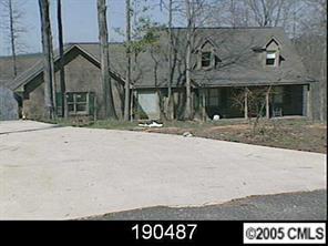 327 Lake Wylie Rd., Belmont, NC 28012