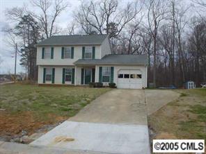2428 Valleyview Dr., Charlotte, NC 28215