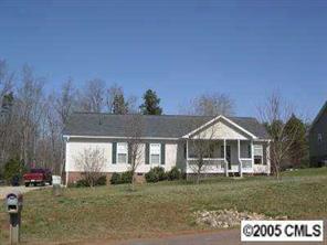 2774 River Village Ln., Lincolnton, NC 28092