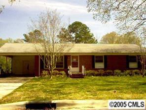 3523 Enfield Rd., Charlotte, NC 28205