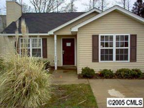 2733 Fairstone Ave., Charlotte, NC 28269