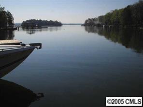 279 Gainswood Dr., Mooresville, NC 28117