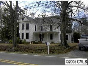 25 Chesterfield Rd., Wadesboro, NC 28170