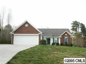 7123 Hunters Bluff Dr., Denver, NC 28037