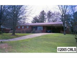 521 N Carolina Ave., Statesville, NC 28677