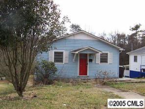 638 E Sharpe St., Statesville, NC 28677