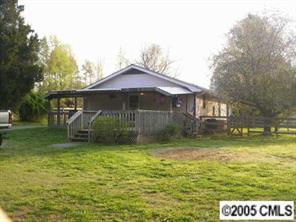 304 Rustic Rd., Mooresville, NC 28115