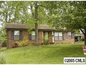 1721 Weststone Dr., Charlotte, NC 28208