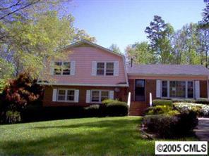 6218 Deep Forest Ln., Charlotte, NC 28214
