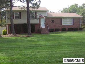 14225 Springwater Dr., Matthews, NC 28105