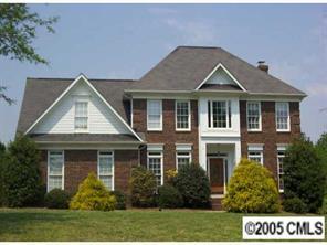 527 Dovefield Dr., Indian Trail, NC 28079