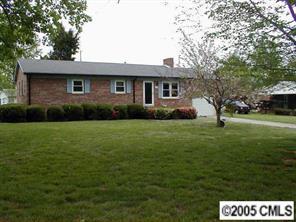734 Logan St., Mooresville, NC 28115