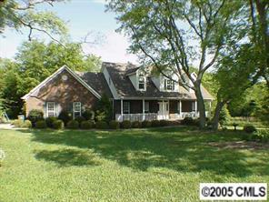 4436 Roberta Rd., Concord, NC 28027