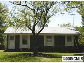 4332 Oak Forest Dr., Charlotte, NC 28215