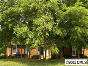 211 Port Royal Dr., Matthews, NC 28105