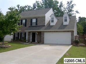 124 Cinebar Rd., Mooresville, NC 28115